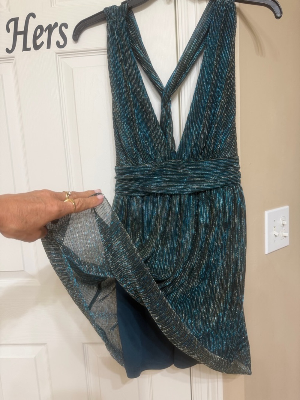 Lulu's Teal & Gold Shimmer Halter Dress - L - Picture 5 of 15